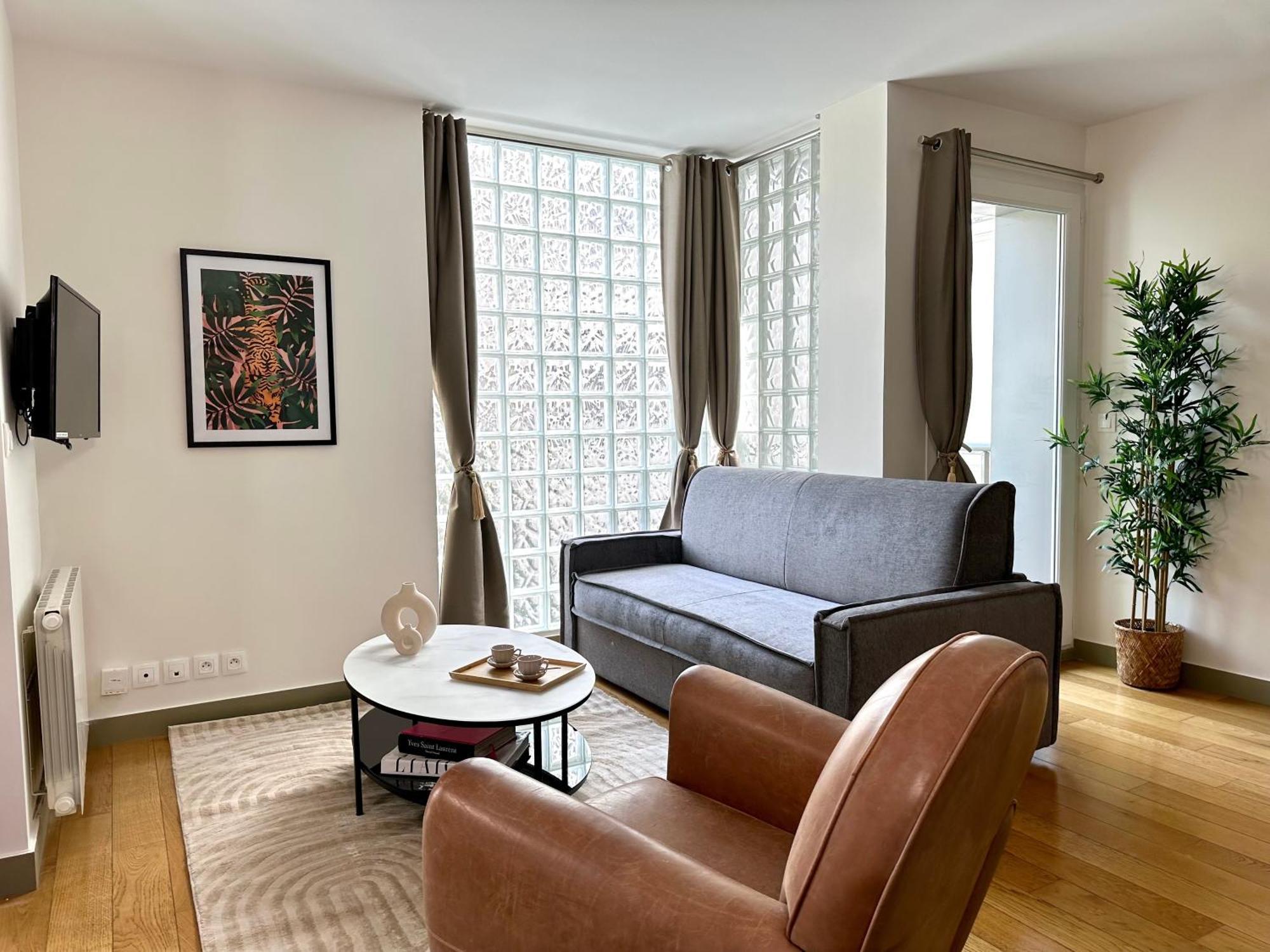 - Buttes Chaumont's Park -entire Flats Appartement Paris