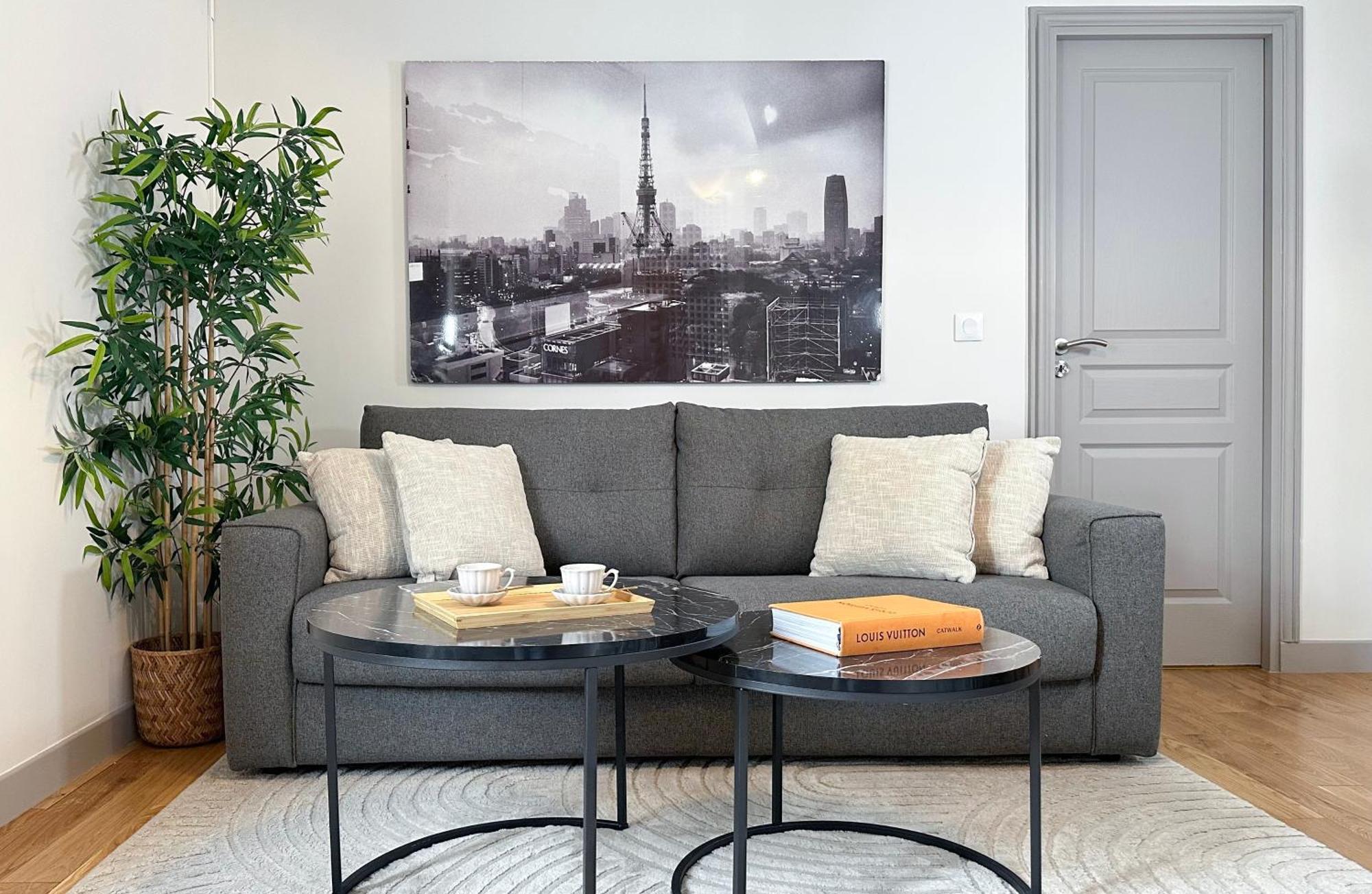 - Buttes Chaumont's Park -entire Flats Appartement Paris